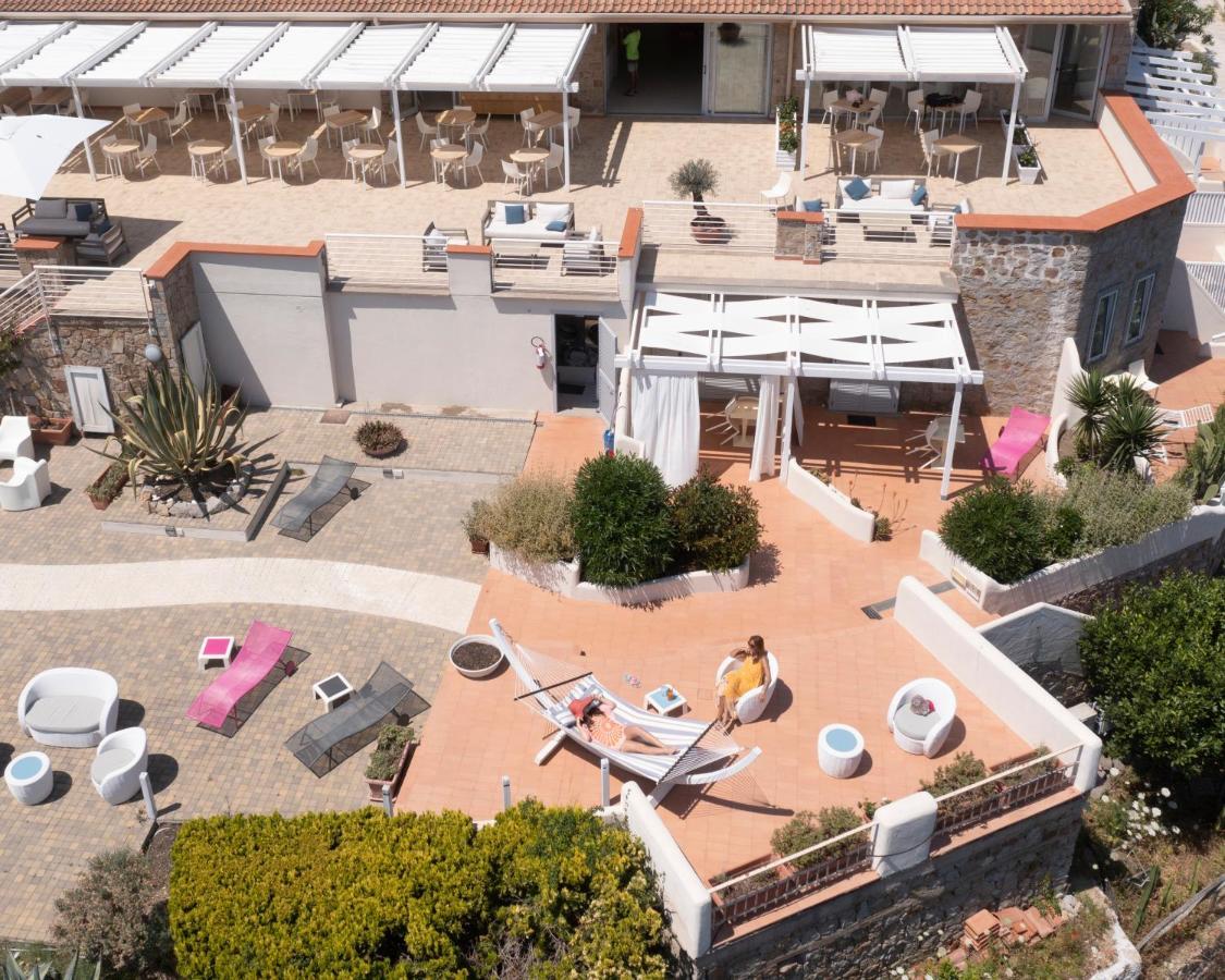 Hotel Arenella Giglio Porto Eksteriør bilde