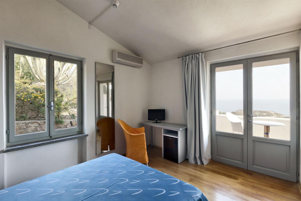 Hotel Arenella Giglio Porto Eksteriør bilde